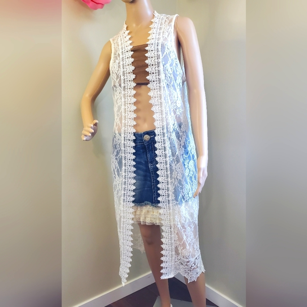 Beautiful Lace Vest Boho Western Wedding Vibes Pretty Soft Lace Layer 😍